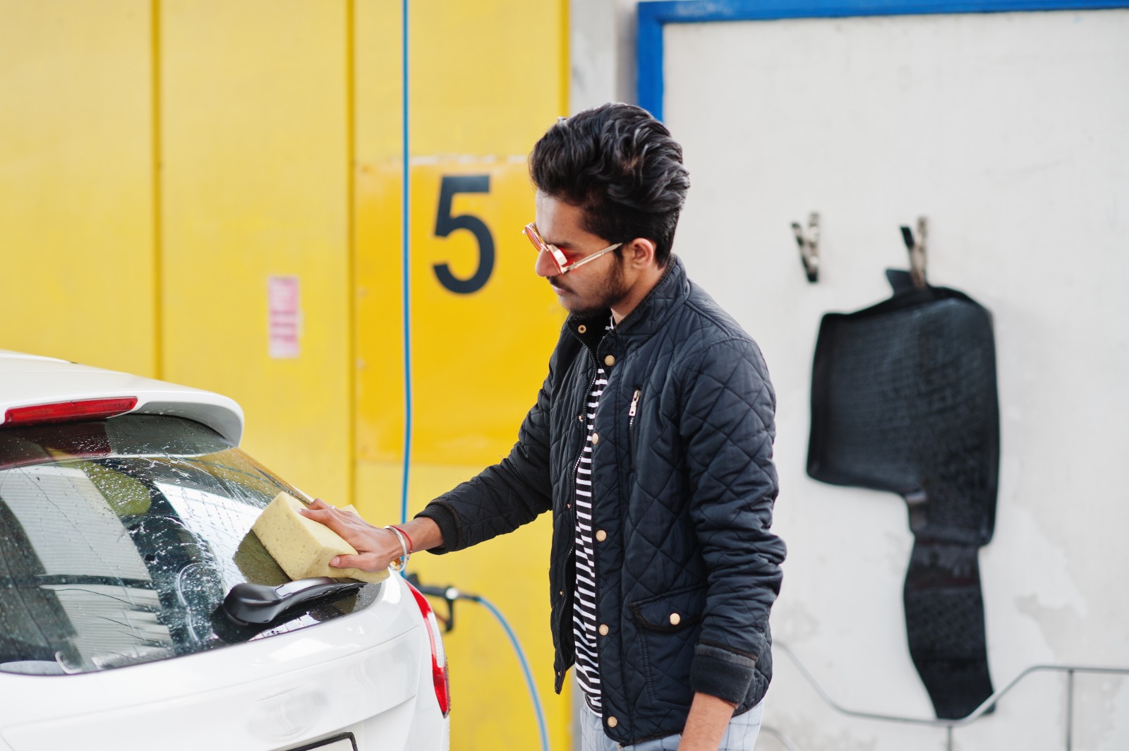 Best Rent a Car Services in Karachi – Complete Guide 2026 | Car Rental Karachi