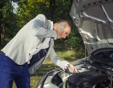 Car Overheating: 5 Critical & Proven Maintenance Tips to Prevent Engine Damage in Karachi's Extreme Summer
